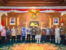 Pemprov Jatim dan DKI Jakarta Teken Perjanjian Kerjasama, Perkuat Sinergi Pembangunan Daerah