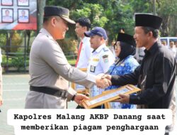 Dukung Kinerja Polri, 5 Warga Terima Piagam Penghargaan dari Kapolres Malang