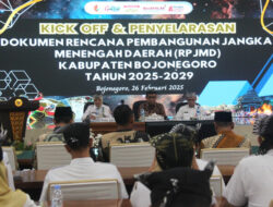 Menko PMK Tekankan Pembangunan Manusia saat Hadiri Penyelarasan Dokumen RPJMD Kabupaten Bojonegoro tahun 2025-2029