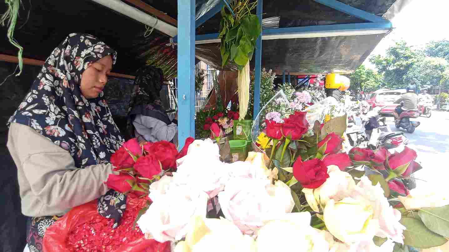 Pedagang Bunga Senyum Lebar Jelang Ramadan, Penjualan Meningkat 75 Persen