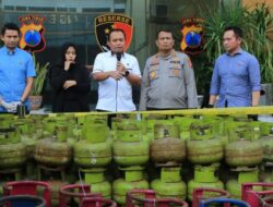 Ditreskrimsus Polda Jatim Ungkap Kasus Oplos Gas LPG dan Penyelundupan Pupuk Subsidi