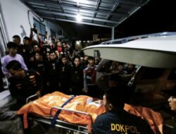 Tiga Polisi Tewas Ditembak Saat Gerebek Sabung Ayam di Lampung, Oknum TNI Diduga Terlibat