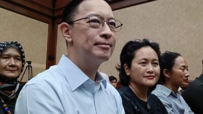 Ft: Eks Menteri Perdagangan Thomas Trikasih Lembong alias Tom Lembong saat hendak menjalani sidang dengan agenda tanggapan jaksa atas eksepsi di Pengadilan Tipikor Jakarta Pusat.(ist)