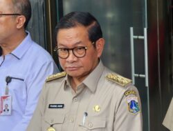 Pemprov DKI Salurkan Bansos KLJ, KAJ, dan KPDJ Total Rp 65,7 Miliar