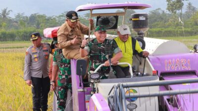 Polres Malang Dukung Panen Raya Serentak Secara Daring Bersama Presiden RI