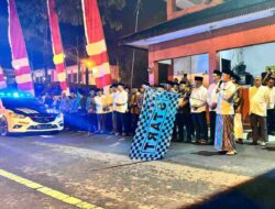 Bupati Mojokerto Berangkatkan 752 Jemaah Calon Haji Kloter 12 dan 13