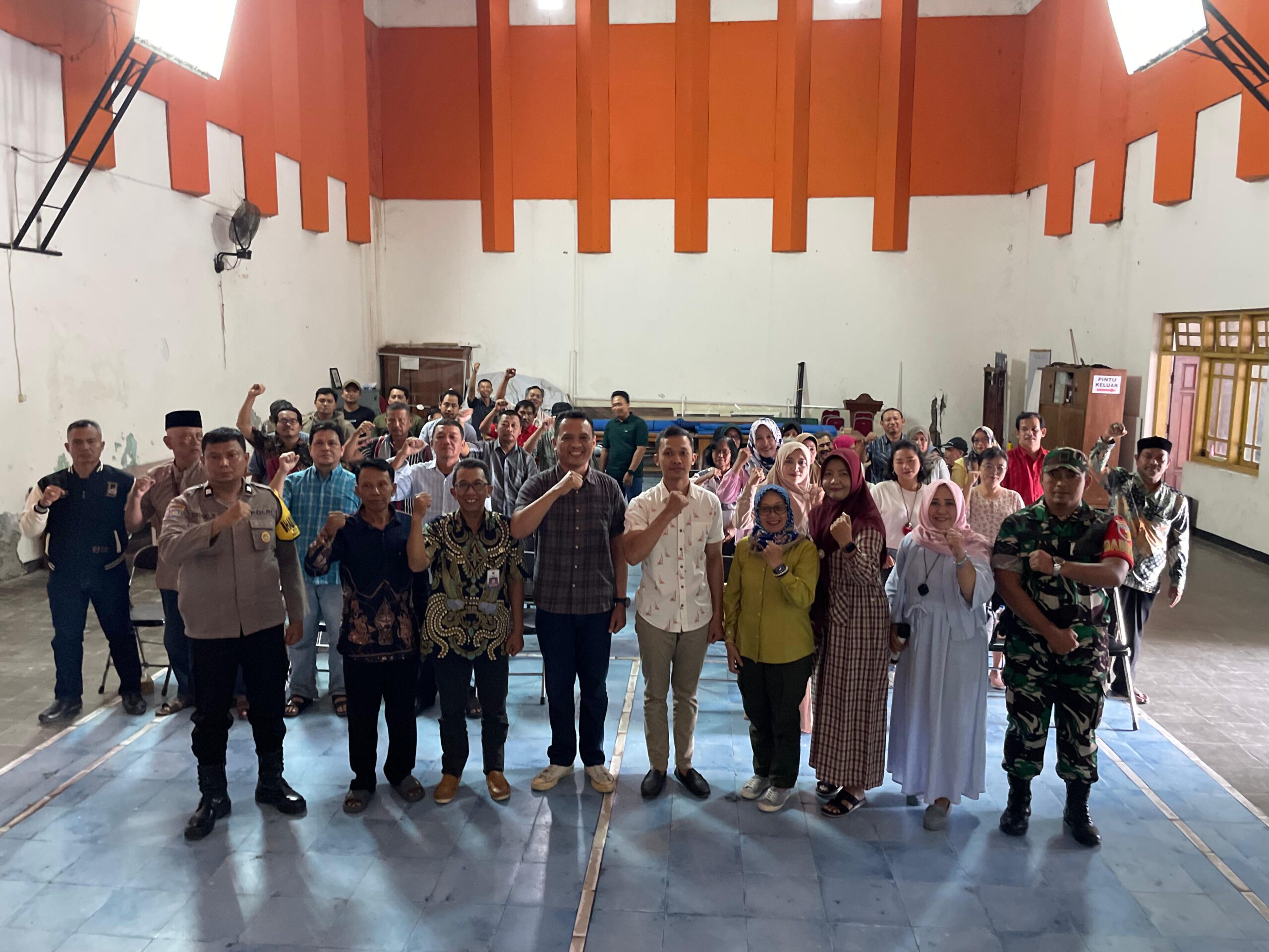 Ft : Kelurahan Pakunden, Kota Kediri, menggelar Musyawarah Kelurahan (Muskel) untuk membentuk ‘Koperasi Kelurahan Merah Putih’(ist.)