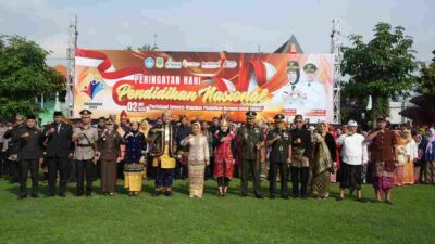 Ning Ita Pastikan Tujuh Kebiasaan Anak Indonesia Hebat Diterapkan di Seluruh Sekolah di Kota Mojokerto