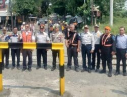 Perlintasan Kereta Api Jalan Pahlawan Lamongan Ditutup untuk Kendaraan Roda Empat