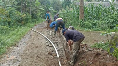 Dinas Perkim Jombang Perluasan SPAM Jaringan Perpipaan di Desa Galengdowo