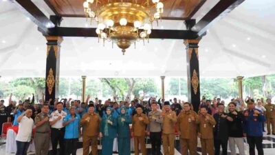 Bupati Warsubi Mendengar, Merangkul, Membangun Sepenuh Hati Kepada Para PKL