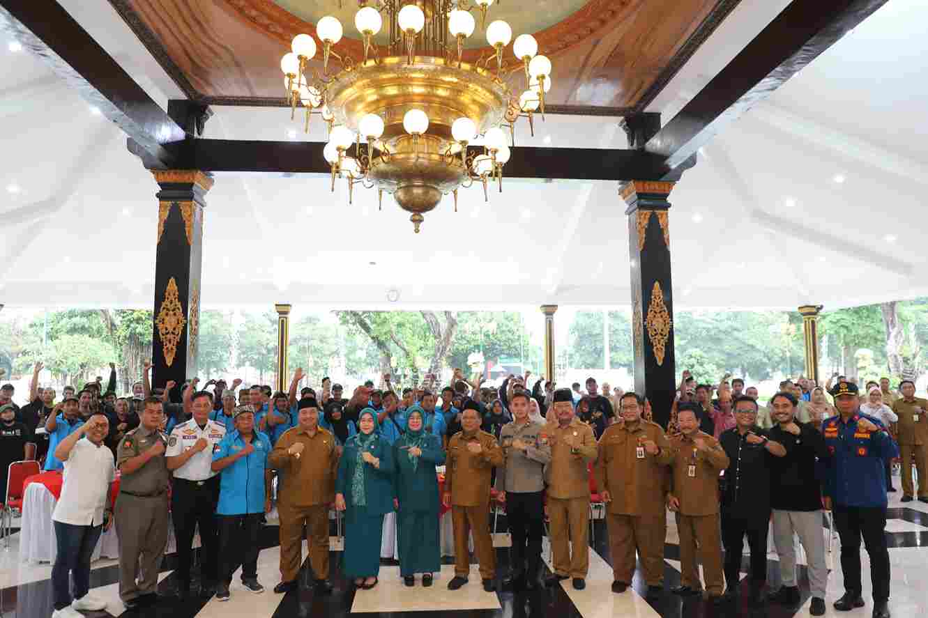 Bupati Warsubi Mendengar, Merangkul, Membangun Sepenuh Hati Kepada Para PKL