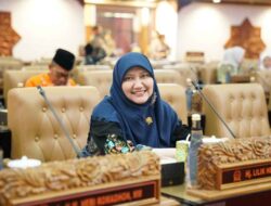 Gelar Reses di Kelurahan Mojo Surabaya, Lilik Hendarwati Dimintai CCTV Hingga Pelatihan Produk 