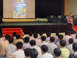 Ratusan Pelajar SMK Muhammadiyah Lumajang Dapat Sosialisasi Ops Patuh Semeru 2025