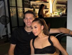 So Sweet! Jennifer Coppen Rayakan Ulang Tahun ke-24 Bareng Justin Hubner di Belanda