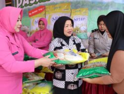 Polres Malang: Dengan Harga Rp 58 Ribu Per 5 kg , 23,7 Ton Beras Ludes Terjual