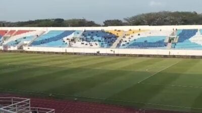 FT. Situasi di dalam stadion Kanjuruhan Malang. (MemoX/istimewa).