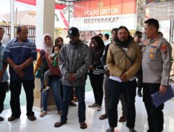 Kapolres Malang Ajak Keluarga Pengrusakan Polsek dan Pos Polisi ke Lokasi Kejadian
