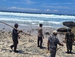 2 Wisatawan yang Hilang Terseret Ombak di Pantai Modangan Belum Ditemukan