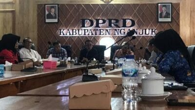 DPRD Nganjuk Gelar Hearing Terkait Limbah B3 Ilegal, Desak DLH Segera Bertindak