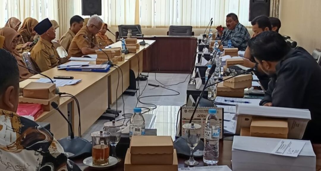 Wakil Rakyat Kota Probolinggo Soroti Manjamurnya Minimarket Waralaba