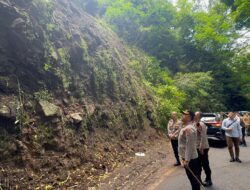 Kewaspadaan Dini Jalur Rawan Kecelakaan Kapolres Batu Cek Langsung Jalur Klemuk