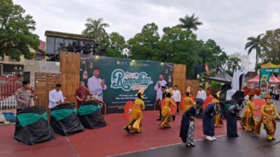 Bupati Bondowoso Buka Festival Ramadan, Dorong UMKM Naik Kelas