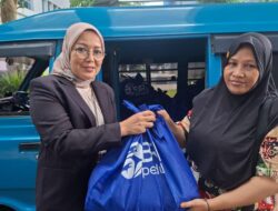 700 Paket Sembako Ramadhan Disalurkan BRI Region 13 Malang untuk Warga Sekitar Kantor