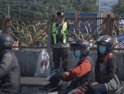 Arus Mudik di Pintu Tol Malang Mulai Meningkat, Polisi Perkuat Gaturlantas