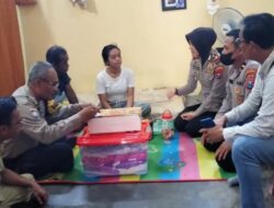 Jajaran Pejabat Utama Polresta Malang Kota Sambangi Korban Kanjuruhan Sambil Memberikan Tali Asih