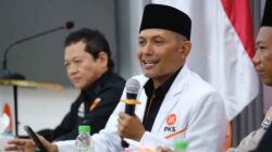PKS Jatim Berikan Beasiswa untuk Kader Jadi Advokat, Siap Beri Bantuan Hukum Gratis