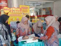 Posyandu di Alfamart Tunjungtirto Malang Disambut Antusias Ibu hamil, Balita dan Lansia