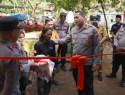Sambut Hari Bhayangkara ke-80, Polres Bondowoso Bedah Rumah dan Salurkan Bansos di Tegaljati
