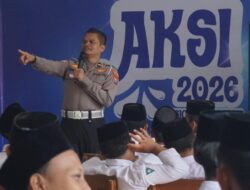 Satlantas Polres Malang Sambangi Pelajar Saat MPLS Bekali Keselamatan Berlalu Lintas