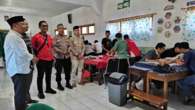 MWCNU Tegalampel dan Klinik Al-Fatih Gelar Khitan Massal Gratis, 100 Anak Ikut Program Bakti Sosial