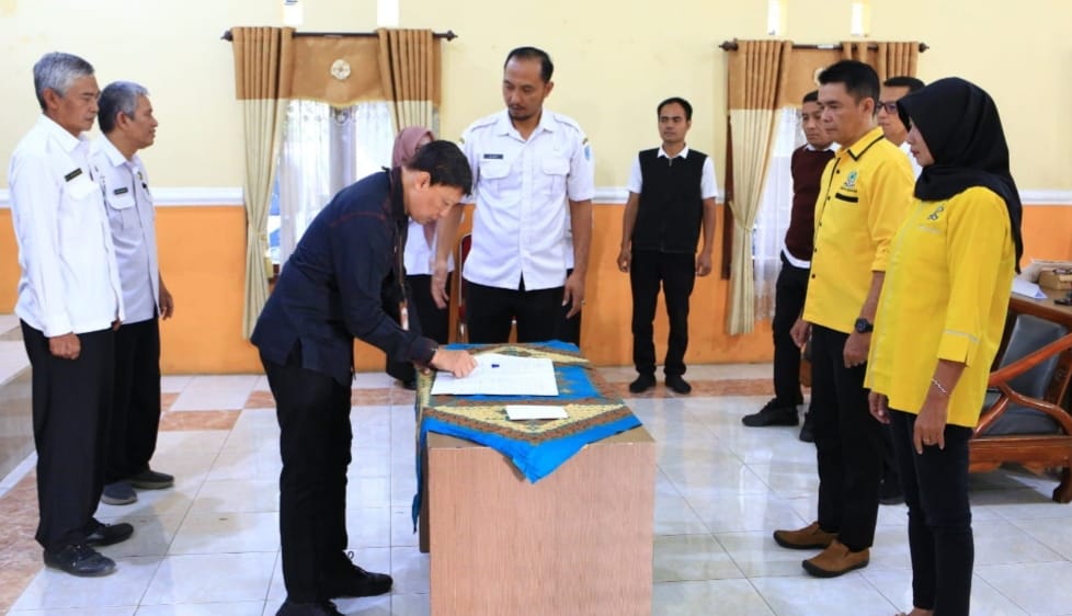 Tujuh Parpol di Kota Probolinggo Tandatangani BAST Banpol
