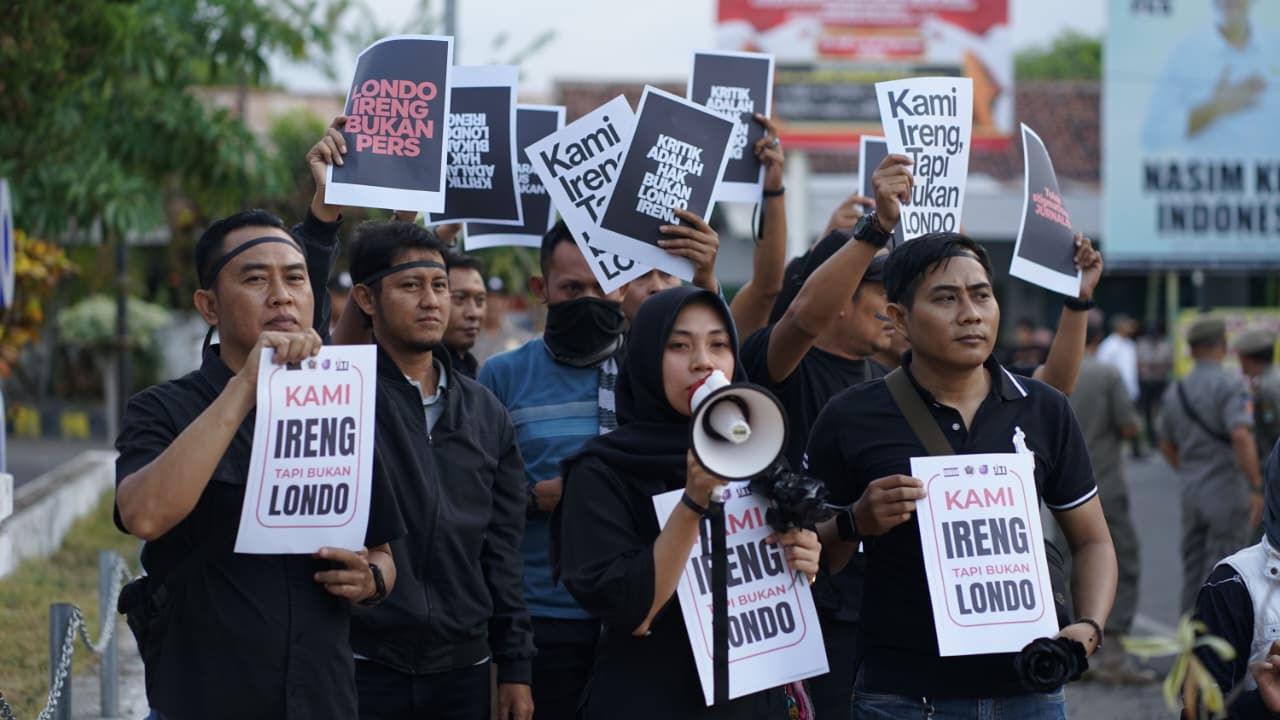 Jurnalis Bondowoso Gelar Aksi Damai, Desak Presiden Klarifikasi Pernyataan soal "Londo Ireng"