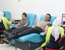 Kapolresta Malang Kota Ikuti Donor Darah di HUT UDD PMI Kota Malang