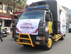 Tanpa Sorotan Media, Polisi Malang Kota Salurkan Bantuan Kemanusiaan ke NTT