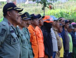Polres Batu Apel Gabungan Siaga Karhutla, Kerahkan Water Bombing pada Titik Api di Gunung Kawinajang