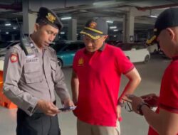 Satpam MOG Lepas 2 Pria Setelah Ketahuan Masuk Dikolong Mobil Toyota Fortuner