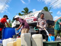 Polres Malang Salurkan 35 Ribu Liter Air Bersih di Dua Kecamatan Terdampak Kekeringan
