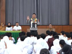 Kapolresta Malang Kota Edukasi Siswa SMAN 4 tentang Cyber Crime, NAPZA, dan Bahaya Bullying