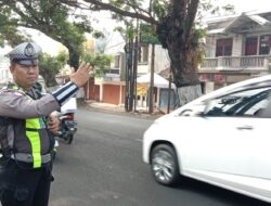 Sukseskan Ops Patuh Semeru 2026 Satlantas Polres Batu Menepatkan Anggota Dititik Rawan Kecelakaan